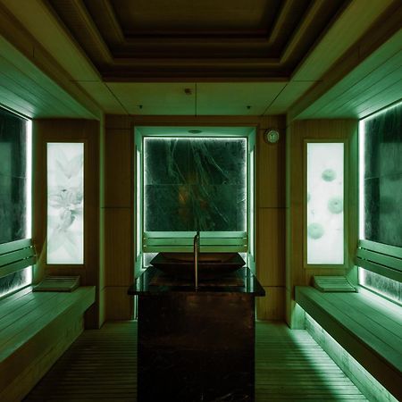Aquaperla Hotel & Spa 키시나우 외부 사진