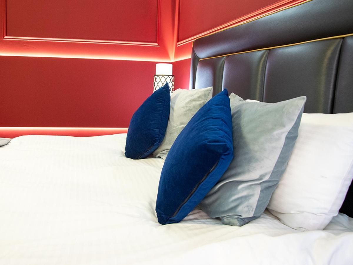 Aquaperla Hotel & Spa 키시나우 외부 사진