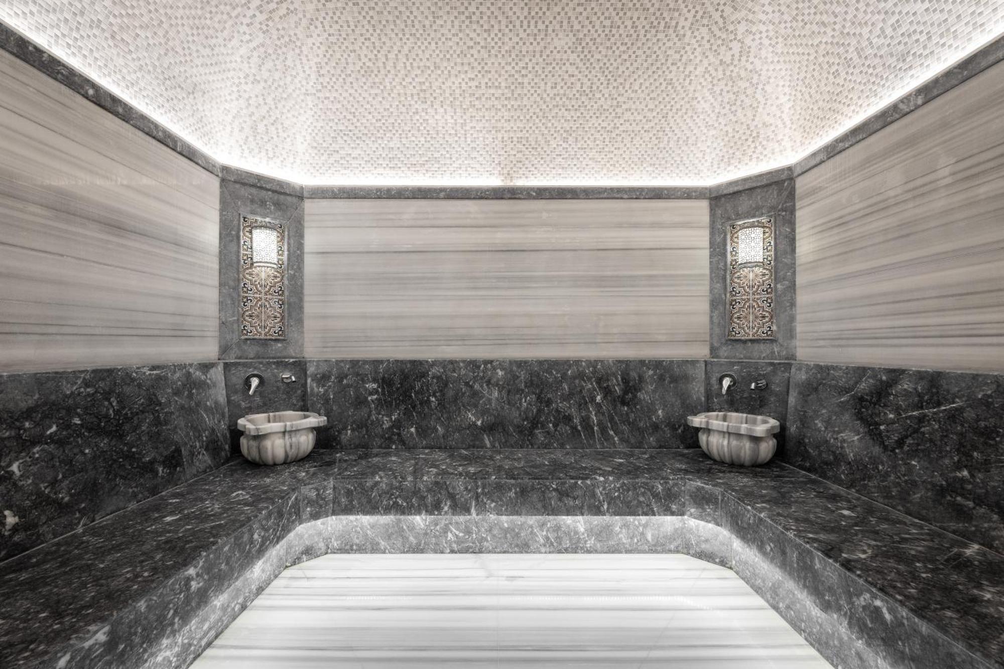 Aquaperla Hotel & Spa 키시나우 외부 사진