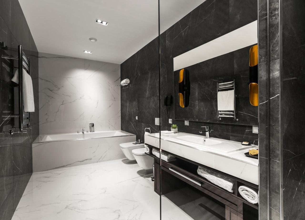 Aquaperla Hotel & Spa 키시나우 외부 사진